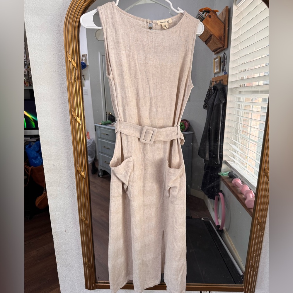 Monteau Cream Sleeveless Dress